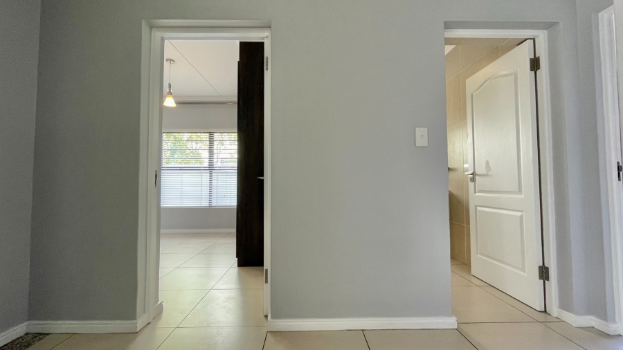 To Let 3 Bedroom Property for Rent in De Velde Western Cape